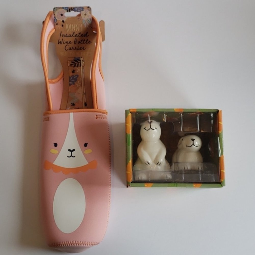 Easter Salt & Paper & Wine Bottle Holder